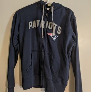 Patriots zip up sweatshirt